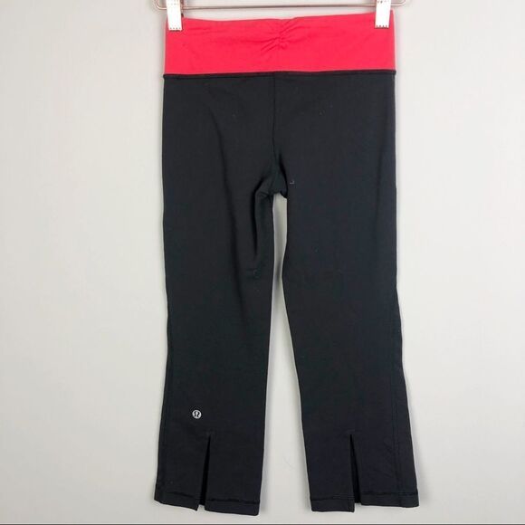 LULULEMON | Gather & Crow Tights Crop Yoga Pants Gray & Red Women’s Size 2 - Picture 9 of 14